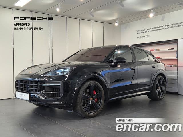 Porsche Cayenne 2025 — Photo 9/20