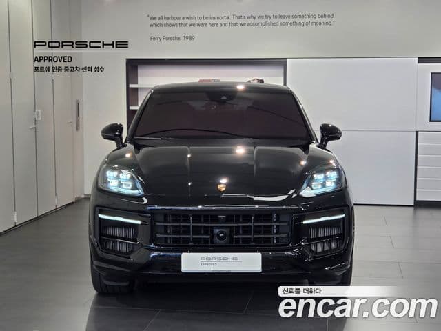 Porsche Cayenne 2025 — Photo 14/20