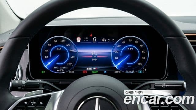 Mercedes-Benz EQA 2025 — ფოტო 6/12