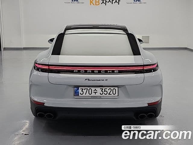 Porsche Panamera 2025 — Photo 5/9
