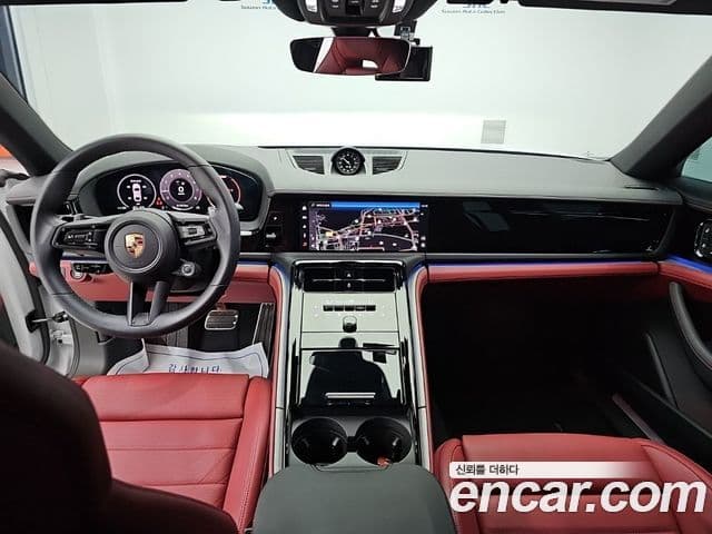 Porsche Panamera 2025 — Photo 8/9