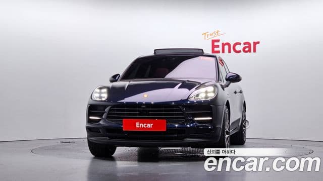 Porsche Macan 2021 — Фото 3/20