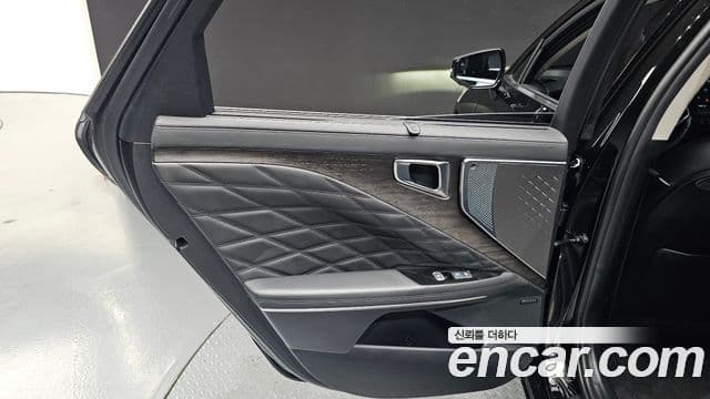 Kia K8 2022 — Photo 29/30