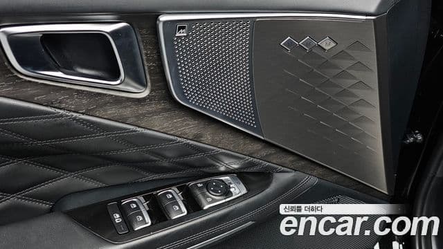 Kia K8 2022 — Photo 14/30