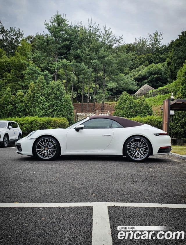 Porsche 911 2024 — Photo 14/20