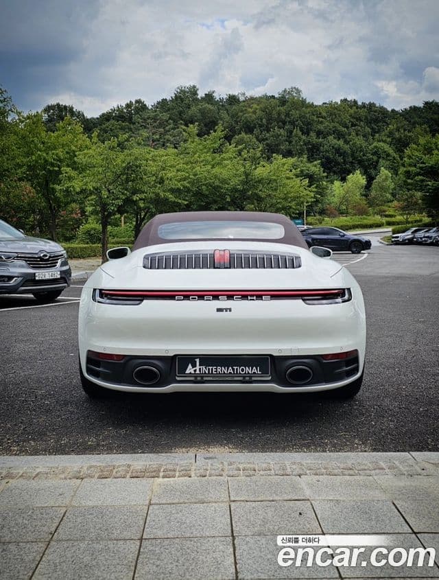 Porsche 911 2024 — Photo 6/20