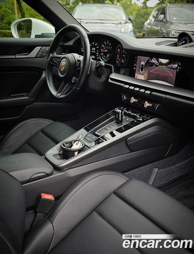 Porsche 911 2024 — Photo 10/20