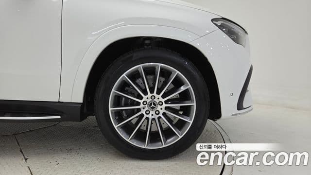 Mercedes-Benz GLE-Class 2025 — Photo 3/19