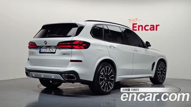 BMW X5 2025 — Photo 11/20