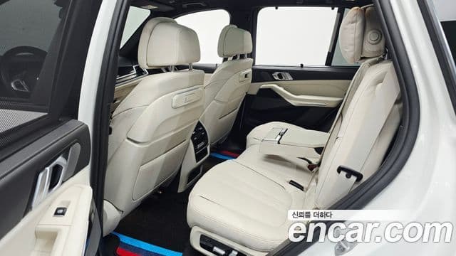 BMW X5 2025 — Photo 18/20