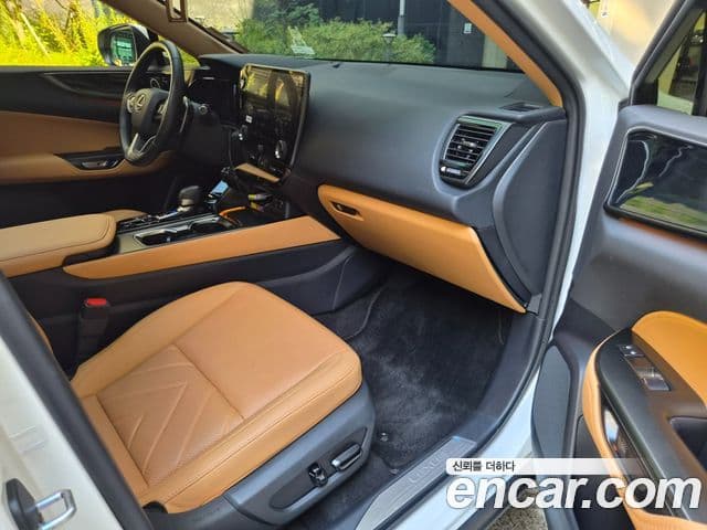 Lexus NX350h 2025 — Şəkil 9/20