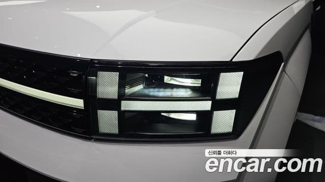 Hyundai Santa Fe 2024 — Photo 22/34