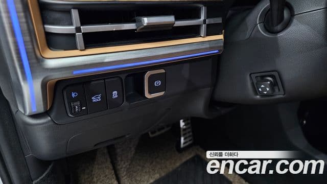 Hyundai Santa Fe 2024 — Photo 4/34