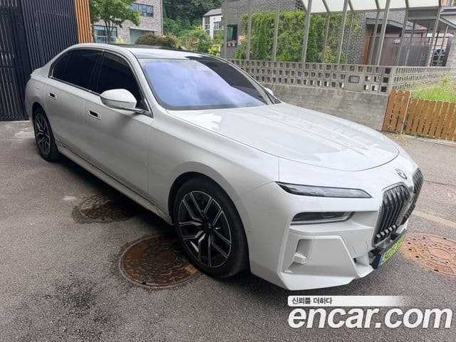 BMW 7 Series 2026 — Photo 4/5