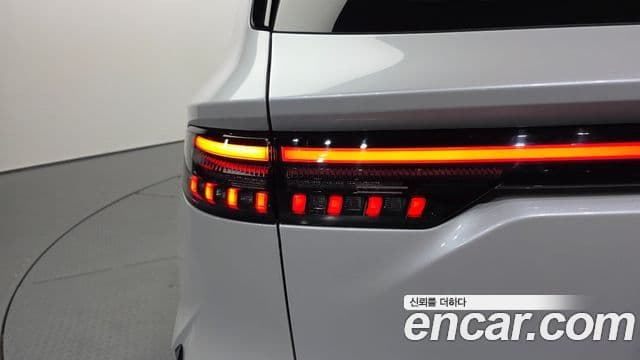 Renault Samsung Grand Koleos 2024 — Şəkil 2/32