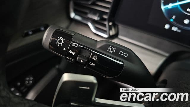 Kia Sportage 2023 — ფოტო 15/35