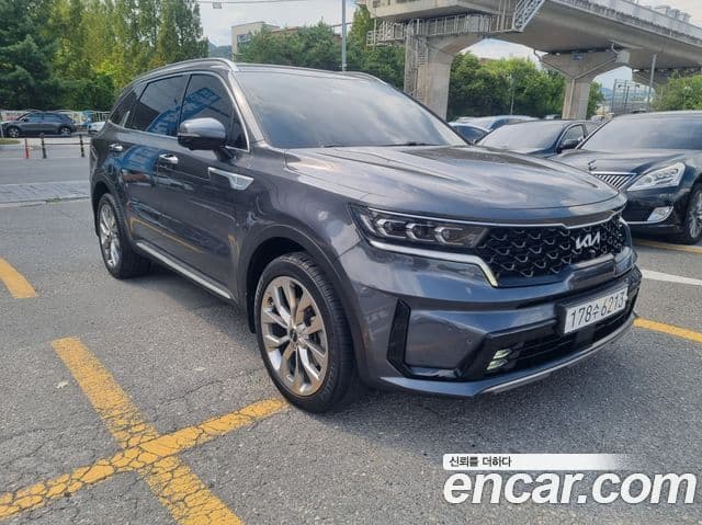 Kia Sorento 2022 — Şəkil 16/20