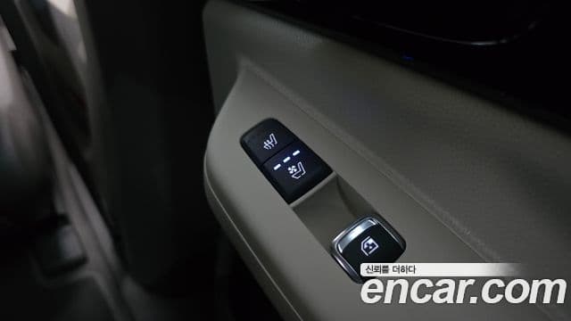 Kia Carnival 2025 — Фото 20/20