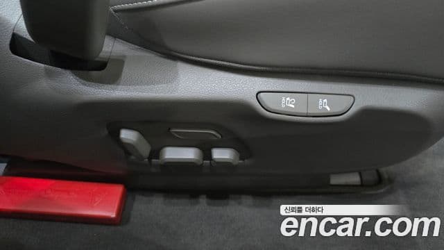 Kia Carnival 2025 — Photo 28/34