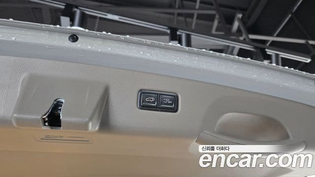 Kia Carnival 2025 — Photo 33/34