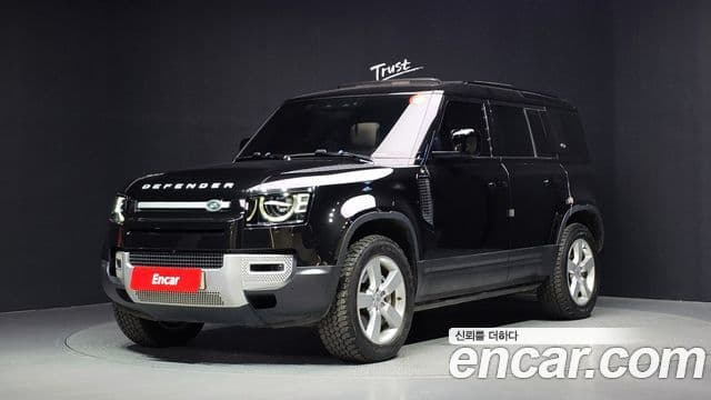 Land Rover Defender 2021 — Photo 21/33