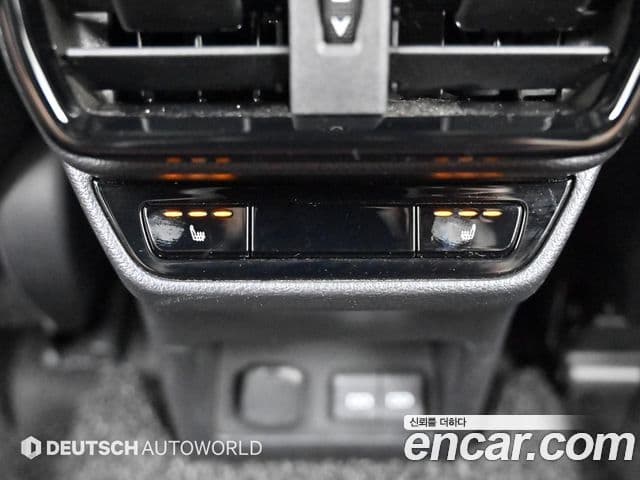 Lexus NX450h+ 2023 — Фото 16/20