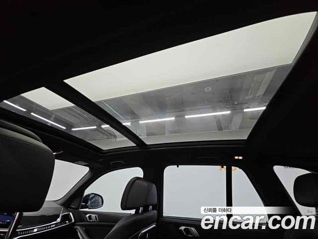 BMW X5 2024 — ფოტო 17/18