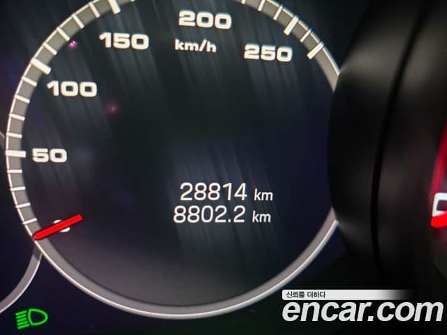 Porsche Cayenne 2023 — ფოტო 7/20