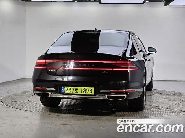 Genesis G90 2023 — ფოტო 3/20