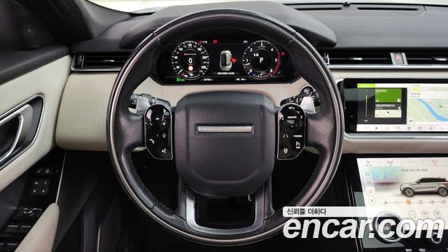 Land Rover Range Rover Velar 2019 — Şəkil 28/35