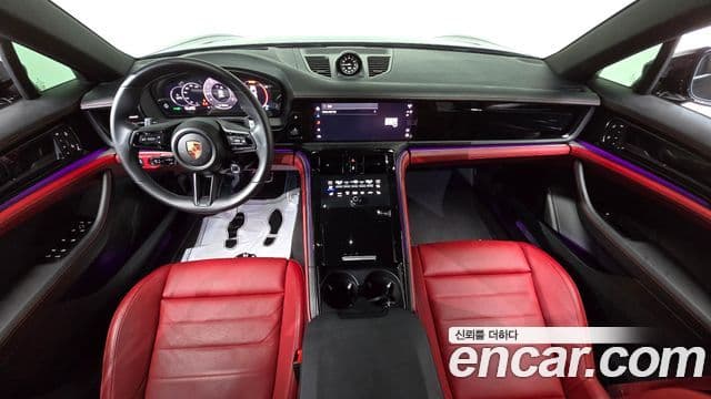 Porsche Panamera 2025 — Photo 18/31