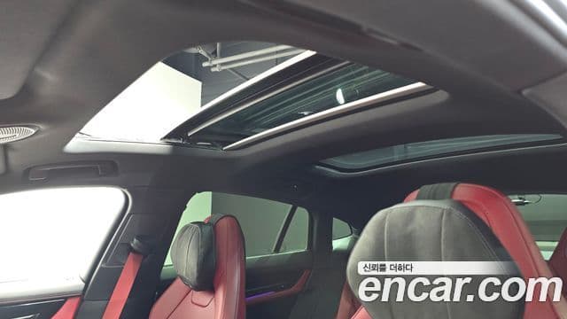 Porsche Panamera 2025 — Photo 20/31