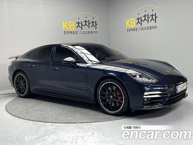 Porsche Panamera 2021 — Şəkil 11/20