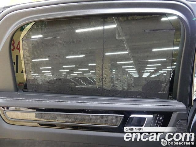 Porsche Cayenne 2022 — Photo 19/20