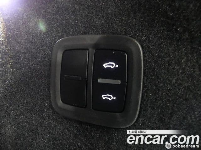 Porsche Cayenne 2022 — Photo 5/20