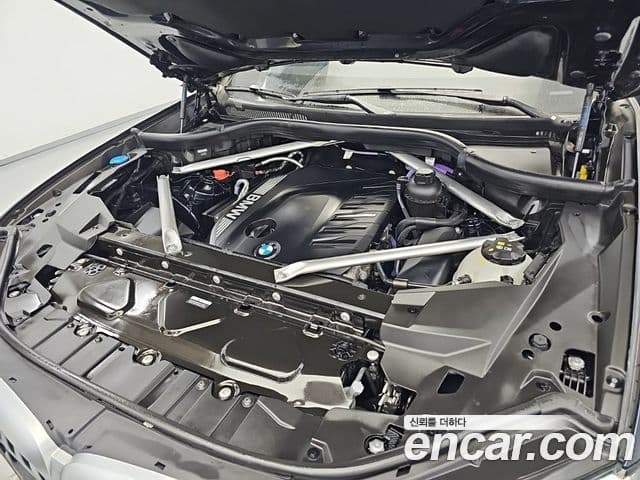 BMW X5 2024 — Photo 7/9