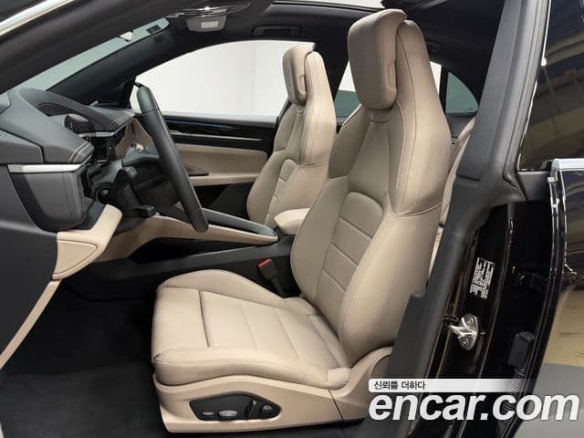 Porsche Macan EV 2025 — ფოტო 5/20
