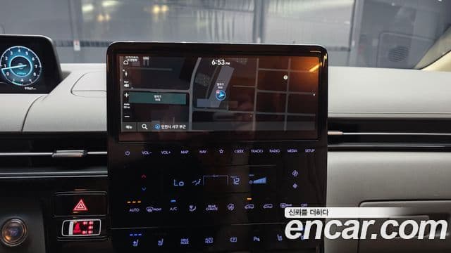 Hyundai Staria 2024 — Фото 14/20