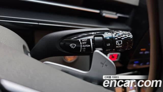 Hyundai Staria 2024 — Фото 17/20