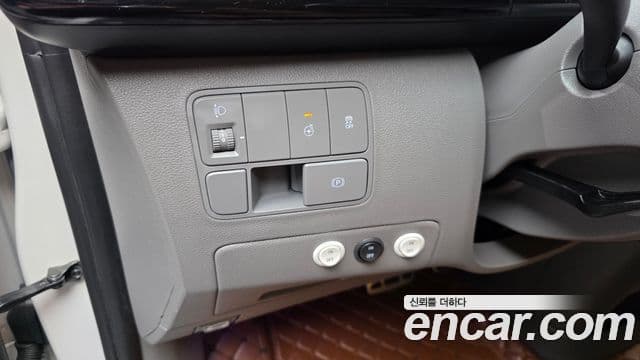 Hyundai Staria 2024 — Фото 18/20