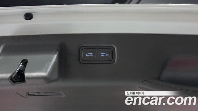 Hyundai Staria 2024 — Şəkil 37/38