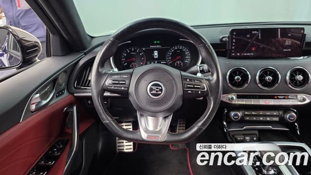 Kia Stinger 2020 — Фото 13/20
