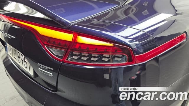 Kia Stinger Meister 2020 — ფოტო 28/36