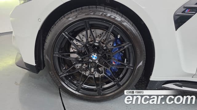 BMW M3 2025 — Photo 17/32