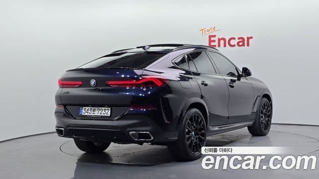 BMW X6 2025 — Photo 9/34