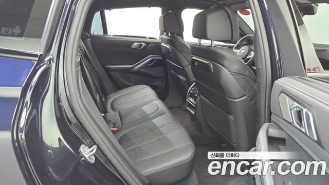 BMW X6 2025 — Photo 16/34