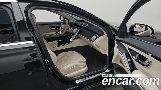 Mercedes-Benz S-Class 2023 — Фото 12/20