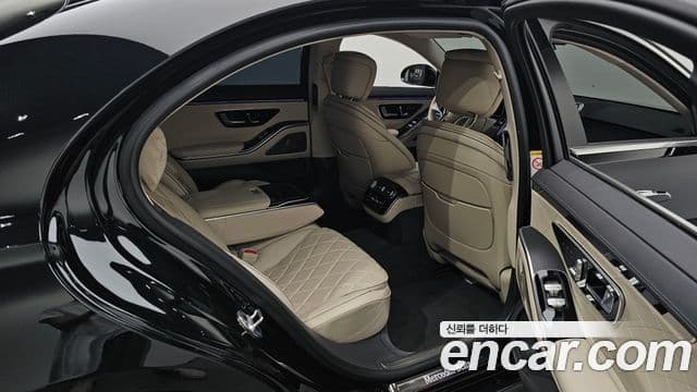 Mercedes-Benz S-Class 2023 — Фото 13/20