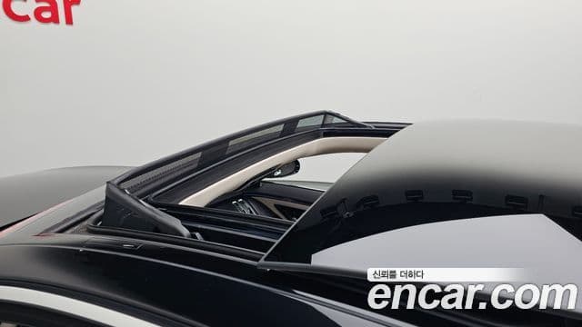 Mercedes-Benz S-Class 2023 — Фото 18/20