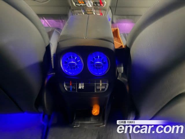 Mercedes-Benz G-Class 2021 — ფოტო 5/20